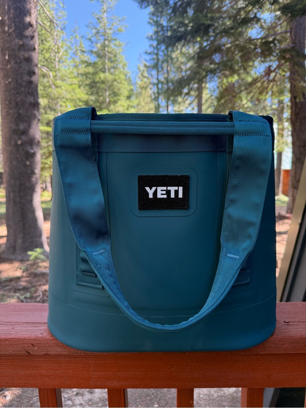 Yeti Camino 35L Teal Tote